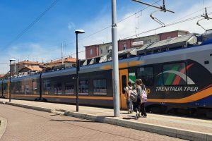 Chiusura_della_linea_ferroviar