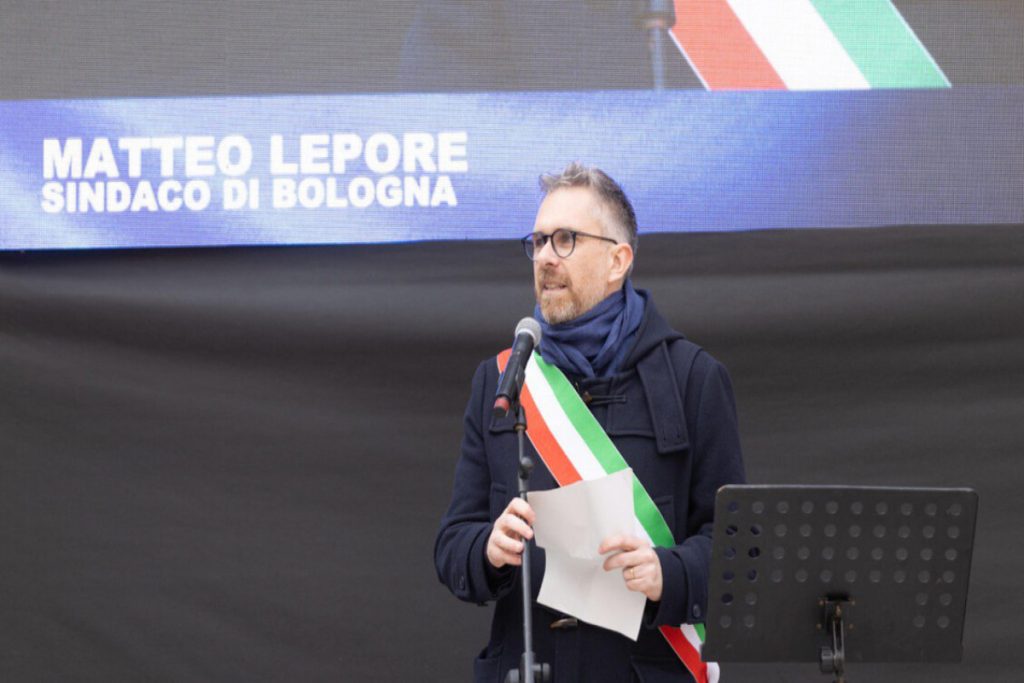 Bologna_punta_sul_tram%3A_il_sin