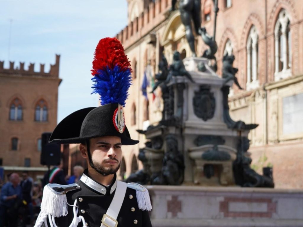 Carabinieri_di_Bologna%3A_aument