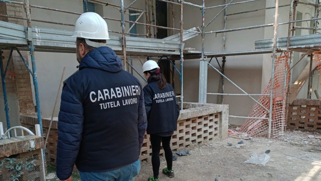 Carabinieri_intensificano_i_co