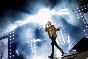 Cesare_Cremonini_in_concerto%3A_